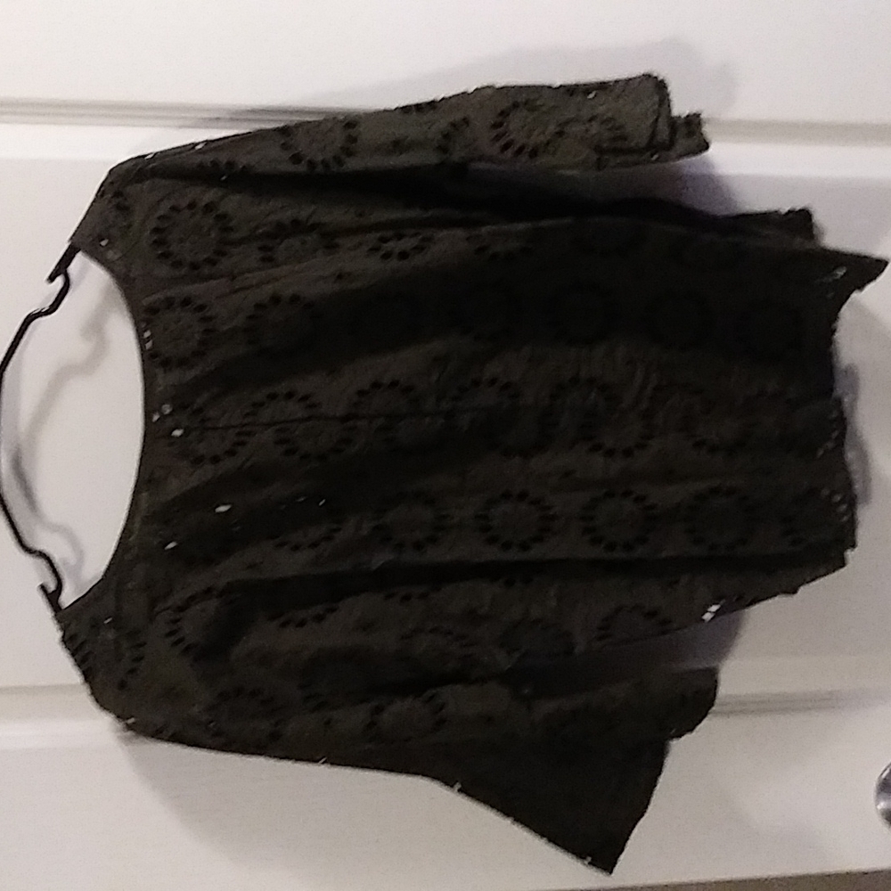 Blouse - Picture 2 of 3